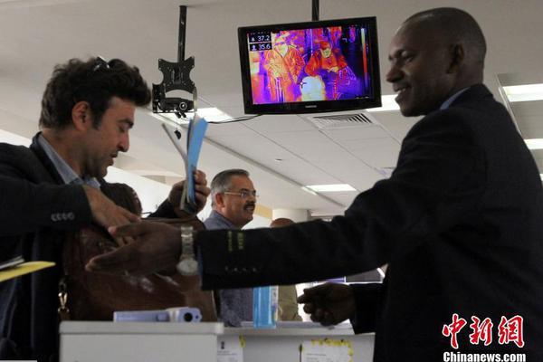 全民抽保時(shí)捷 《永恒紀(jì)元》回歸季放大招