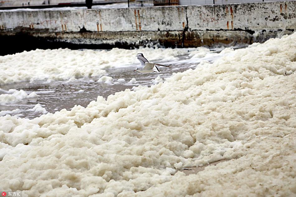 《新劍與魔法》一周年華誕 回顧浪漫轉(zhuǎn)型