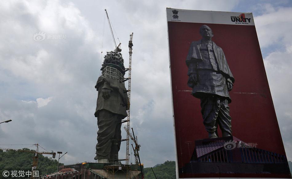 《超級(jí)地城之光》浪漫櫻花季新版柔情上線(xiàn)