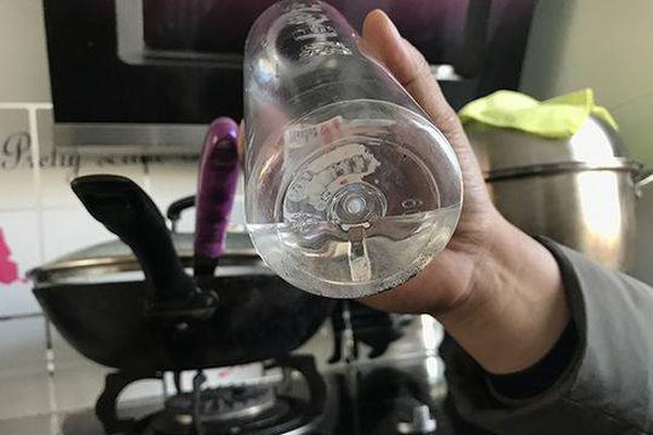 《超級(jí)地城之光》浪漫櫻花季新版柔情上線(xiàn)