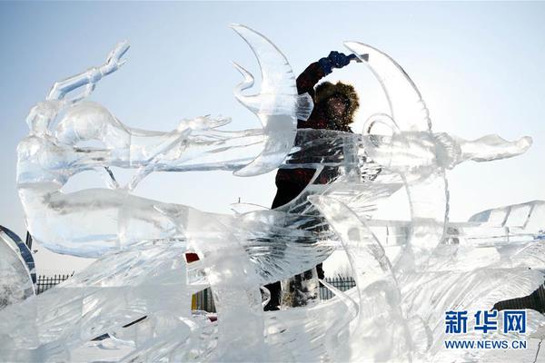 是榮耀而非炫耀 《全職高手》手游三大職業(yè)出征